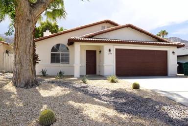 Main picture of 52950 Avenida Rubio