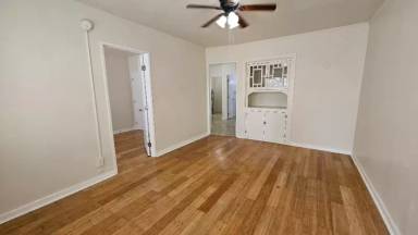 Main picture of 467 N Boylston St