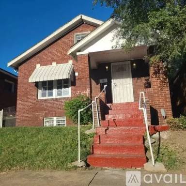 Main picture of 4933 Theodore Ave