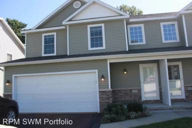 Main picture of 2540 Holiday House Rd