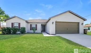 Main picture of 521 SE 11th Ct