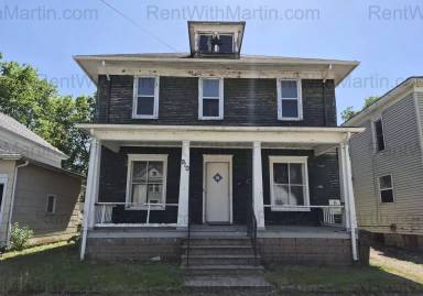 Main picture of 910 Mulberry St