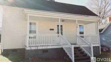 Main picture of 79 Crowell Dr NW