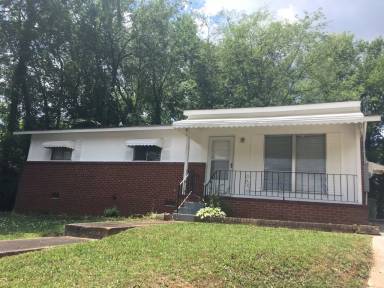 Main picture of 1747 Pulaski Pike NW