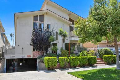 Main picture of 932 10th St