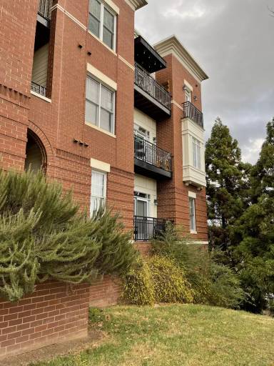 Main picture of 787 Garden District Dr