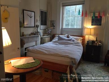 Main picture of 47 West Cedar St