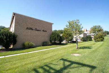 Main picture of 1724 E Broadway