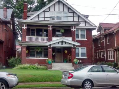 Main picture of 1629 Quarrier St