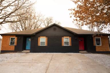 Main picture of 1918 W Kaywood Ln