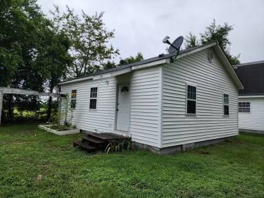 Main picture of 228 Elliot Bridge Rd