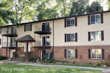 Main picture of 3164 Central Ave