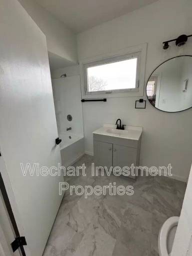 Main picture of 201 S Blackhoof St