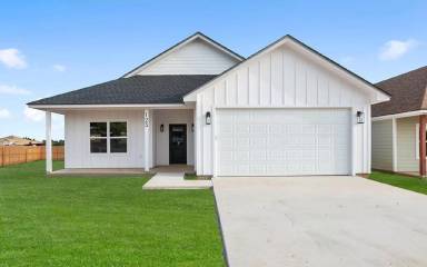 Main picture of 123 Feather Way