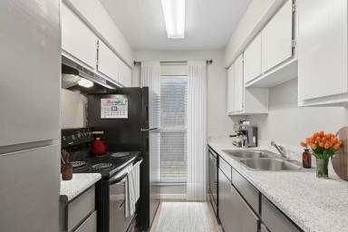 Main picture of ReNew Andrews