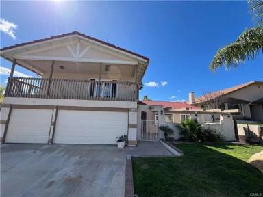 Main picture of 22797 Canyon Lake Dr S