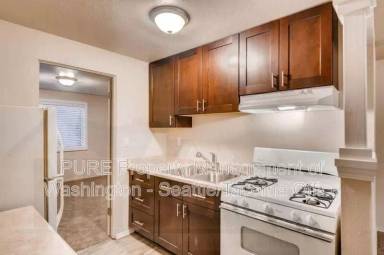 Main picture of 14510 Washington Ave SW