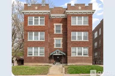 Main picture of 2160 Tower Grove Ave