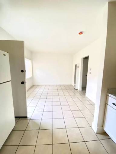 Main picture of 1202 E Clinton Ave