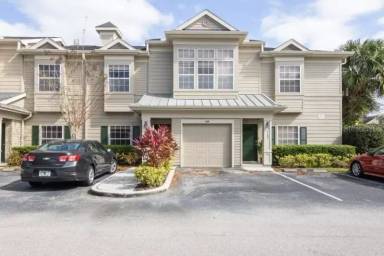 Main picture of 7755 Plantation Cir
