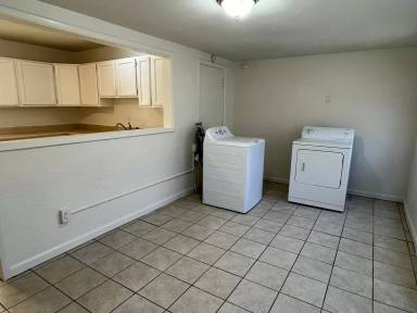 Main picture of 118 Ash St