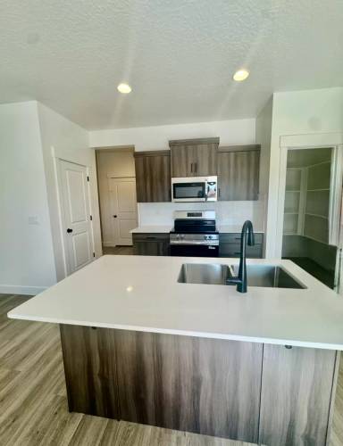 Main picture of 5722 S Weehawken Ln