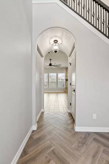Main picture of 7309 Longitude Ct