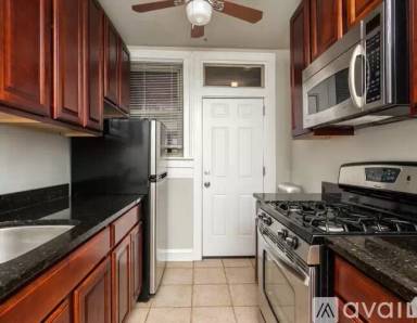 Main picture of 540-48 W Surf St