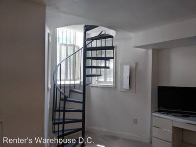 Main picture of 1928 11th St NW