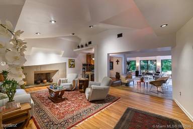 Main picture of 5627 Granada Blvd