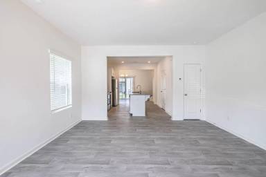 Main picture of 14129 Clayborn St