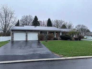 Main picture of 267 1 Ave