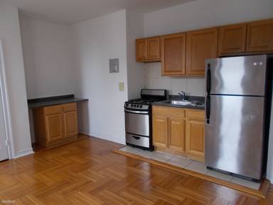 Main picture of 537 Clinton Ave