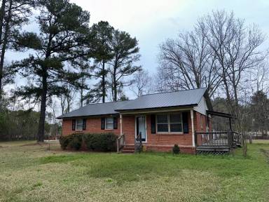 Main picture of 1998 S Hill Rd