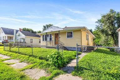 Main picture of 2510 Sylvanie St