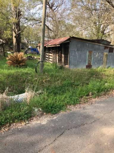 Main picture of 1383 Eugene Soileau Rd