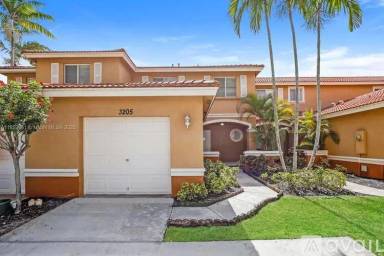 Main picture of 3205 Osprey Ln