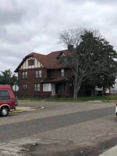 Main picture of 1803 5th St