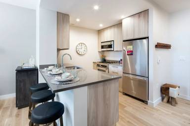 Main picture of Fifth and Wythe