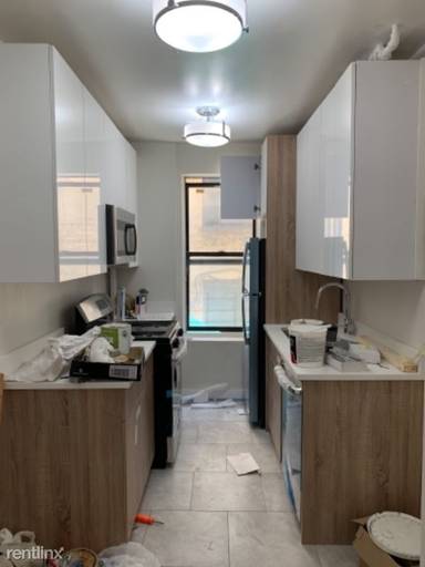 Main picture of 233 Naples Ter