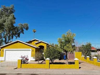 Main picture of 11128 W Mojave