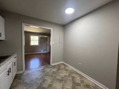 Main picture of 6421 Applecross Ave