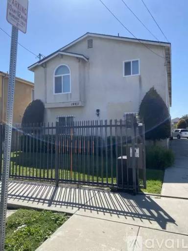 Main picture of 14611 Chadron Ave