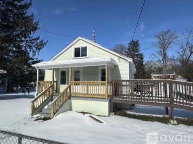 Main picture of 165 Hedrick St