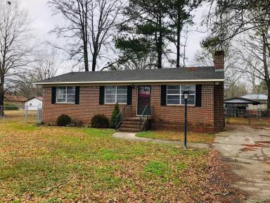 Main picture of 319 Juanita St