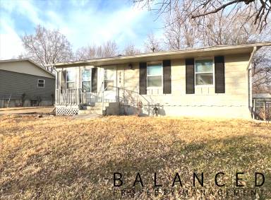 Main picture of 3508 SE 10th St