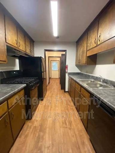 Main picture of 113 Saint Andrews Ct