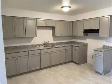 Main picture of 2165 N Dexter St