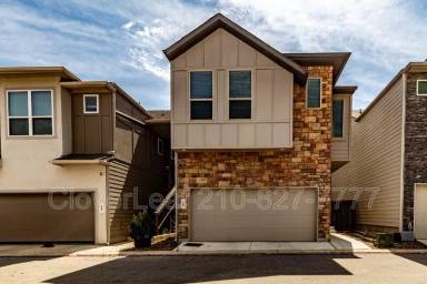 Main picture of 6446 Babcock Rd