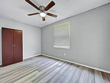 Main picture of 1416 Honey Bee Ln